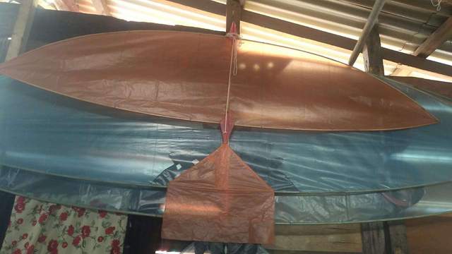 Pemuda diSingkil Ubah Limbah Plastik Jadi Layangan