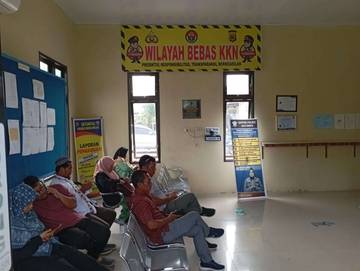 Ratusan Peserta PPPK Mendatangi Polres Aceh Singkil