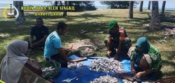 TNI Dukung Pelaku UMKM di Singkil