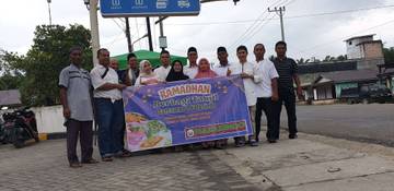 Berkah Ramadan, PT Nafasindo Berbagi Takjil ke Warga