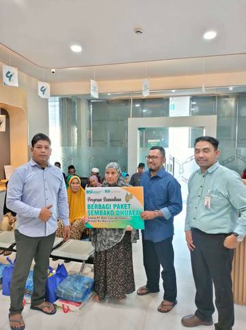 BSI Berbagi Kepada 30  Dhuafa di Aceh Singkil 