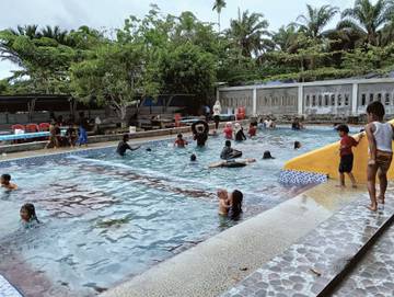 Kolam Renang di Singkil Jadi Objek Wisata Akhir Pekan 