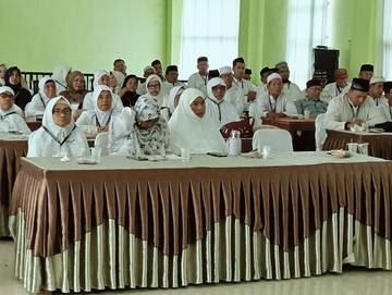 Jemaah Calon Haji Aceh Singkil Ikut Manasik Haji 