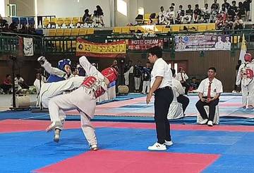 Taekwondo Subulussalam Raih Tiga Emas 