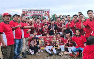 Kalahkan Sikelang, Desa Penanggalan Juara Perpena Cup 1