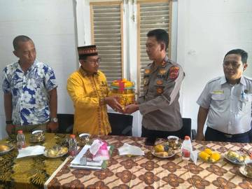 Pemerintah Dukung Penyelesaian Sengketa Melalui Peradilan Adat
