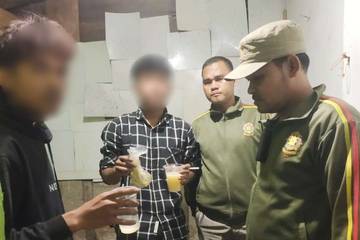 Dua Pria Diamankan Karena Minum Tuak dan Ngelem
