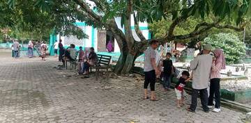 Wisatawan Padati Makam Syekh Hamzah Al- Fansuri 