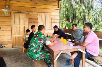 TNI Ajak Pemuda Singkil Jauhi Judi Online