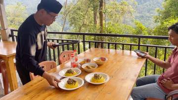 Menikmati Lezatnya Pelleng di Puncak Kapur Kedabuhen Subulussalam