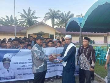 DSI Salurkan Bantuan Bencana Untuk Santri Singkil 
