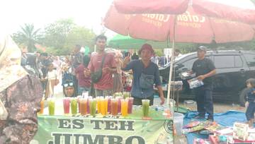 Pelantikan Kades Bawa Berkah Bagi Pelaku UMKM