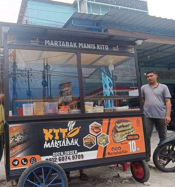 Penjual Martabak Manis Subulussalam Omzet Jutaan Rupiah