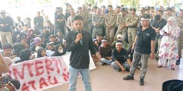 Mahasiswa dan Pemuda Singkil Gelar Unjuk Rasa