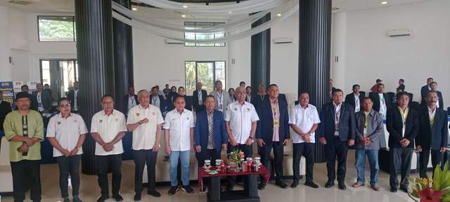 Ronny Sapulette & Gafar Diskorsing dari Aktivitas Sepakbola