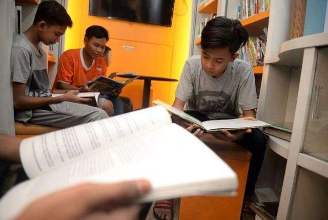 Baca Buku Bantu Tingkatkan Daya Pikir