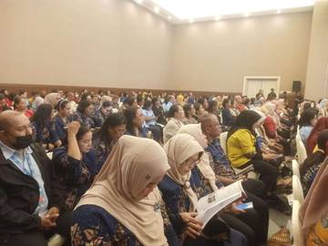 Walikota Bodewin Apresiasi Sosialisasi Pendidikan Pancasila kepada Pendidik 