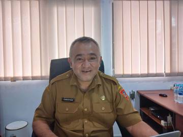 Pemkot Ambon Dampingi Pengecer Minuman Beralkohol Urus Izin