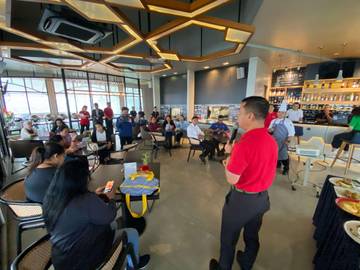 Sky-Bar Ambon Hadirkan 15 Menu Terbaru 