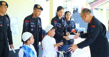 Brimob-BRI Ambon Kolaborasi Gelar Khitanan Massal