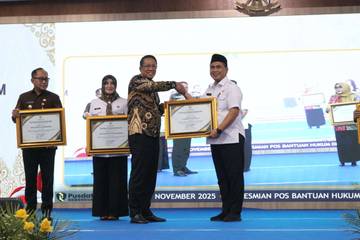 ​Jateng Wujudkan 100 Persen Posbankum
