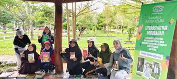 Ketika Scroll Lebih Menarik dari Buku