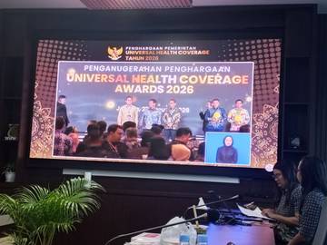 ‎Ratusan Daerah Raih Penghargaan Bergengsi Universal Health Coverage