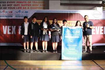 Robotik Bawa Siswa Indonesia ke Pentas Dunia