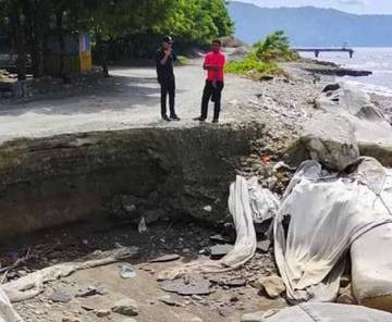 Pemprov Maluku Didorong Perbaiki Kerusakan Jalan di Hattu Tahun Ini