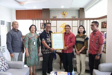  Tenun Ikat Daisuli & Tari Itawalun MBD Resmi Dilindungi Hukum