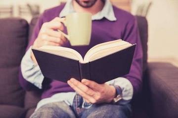 Minat Baca Buku Perlahan Kembali Meningkat