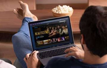 Menonton, Aktivitas Santai yang Menghibur