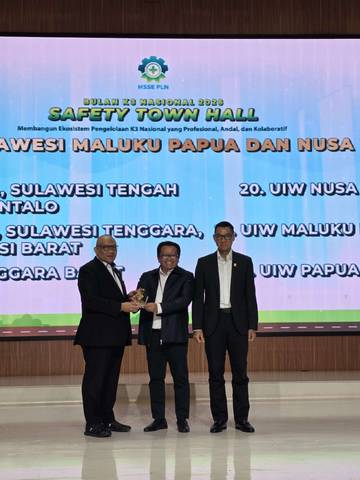 PLN UIW MMU Raih Penghargaan Kontribusi Pemulihan Bencana Sumatera