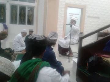 Itikaf di Masjid Bukan Bid'ah