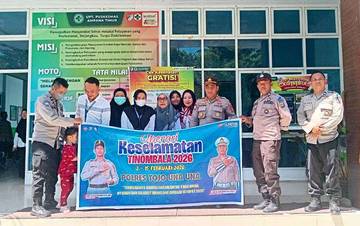 Polres Touna edukasi pegawai Puskesmas soal keselamatan berkendara