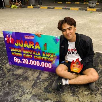 Mahasiswa Undana Juara 1 Dance QRISSTREET Festival 2024!