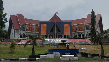 Gedung Baru DPRD Alor Mulai Rusak, Kejari Alor Lakukan Penyelidikan