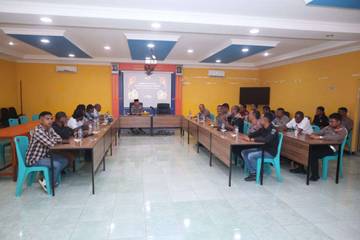 Polres Alor Bukber dengan Awak Media Pererat Sinergitas
