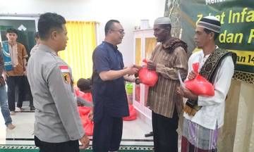 Jelang Idulfitri, UPZ Mushola Baiturahman Polres Belu Zalurkan Zakat