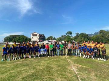 Jalin Persahabatan Melalui Sepak Bola