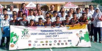 Kampus Santa Angela Atambua Sukses Gelar Turnamen Bola