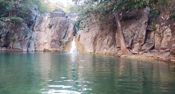 Wisata Air Terjun Besin, Permata Alam Tersembunyi di TTU
