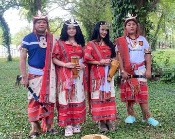Raul Lemos - Krisdayanti Dan Le-Ziaval Promosi Budaya Timor Leste