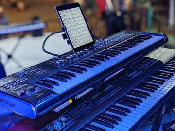 Ruang Digital Jadi Sarana Pelayanan Generasi Muda