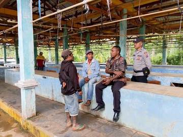 Polsek Alor Selatan Patroli Pasar Kelaisi