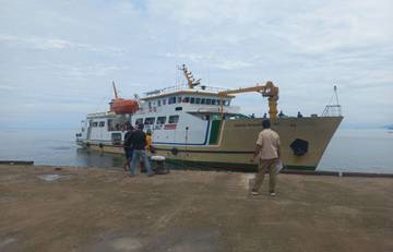 KM Sabuk Nusantara 101 Docking, Diganti KM Sukaria