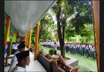 Kepala MAN Alor Tekankan Disiplin dan Kesadaran