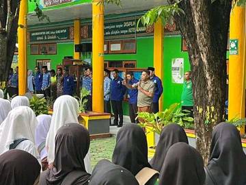 Kasat Reskrim Polres Alor Pimpin Apel di Sekolah MAN