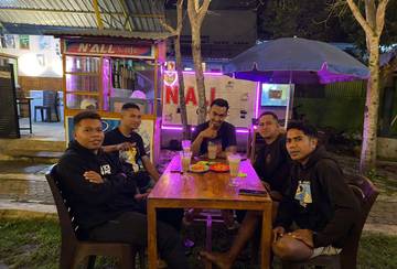Taman Deswita Jadi Favorit Tongkrongan Malam Kalabahi