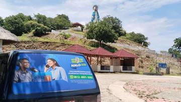 Patung Bunda Maria Segala Bangsa Memberikan Kenyamanan Pengunjung